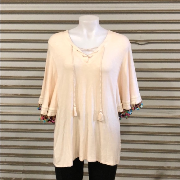 Rxb cream top with Poms around sleeves NWT - Picture 4 of 6